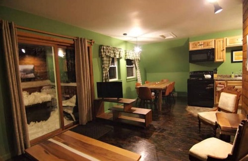 Lake George Ski Chalet | Lake George Chalet - The Pines Chickadee #29