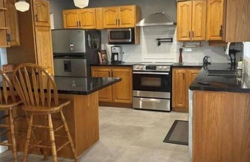 Madawaska Valley Cottage | Lake House Barry's Bay