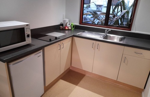 Fox Glacier Hotel | Lake Matheson Motel