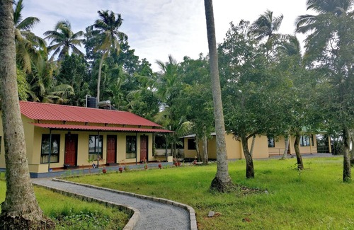 Andhakaranazhy Cottage | Lake Vechoor Villas By BRDGE HOSPITALITY