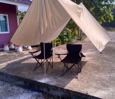 Mueang Ngai House | Lake Villa Exclusive Tropical Garden Retreat