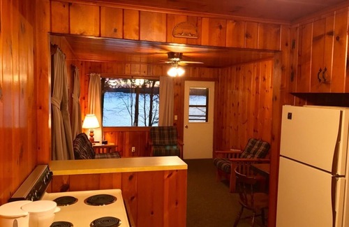 Presque Isle Cottage | Lakefront Cabin #5 The Bass