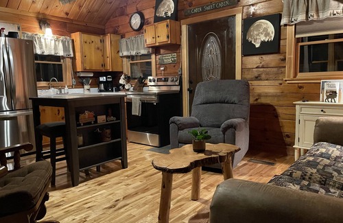Stratton Cabin | Lakefront Cabin/Hot Tub/Dock Lake Access/Ski Sugarloaf Mountain12mi/Trail Access