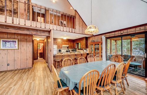 Gouldsboro Ski Chalet | Lakefront Chalet on Big Bass Lake - 5 BR Spacious Home on 3 Levels