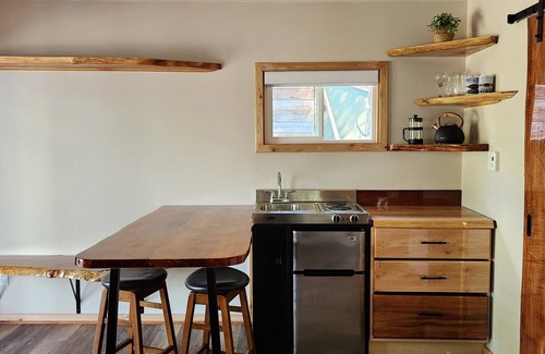 Youbou Cottage | Lakefront Retreat on Lake Cowichan located in sunny Youbou BC