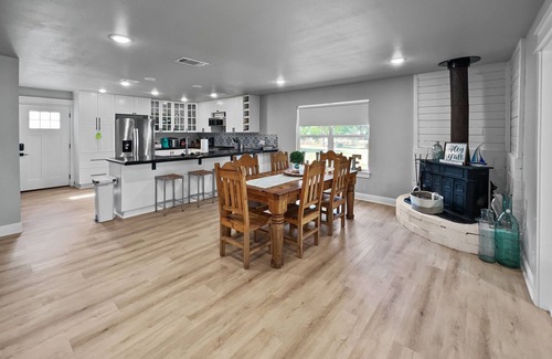 Graford House | Lakefront Retreat with Sandy Beach!