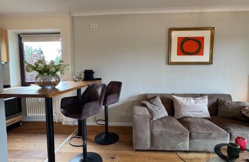 Ponitz am See Apartment | Lakefront Studio - Teil der HolidayEscapes Kollektion