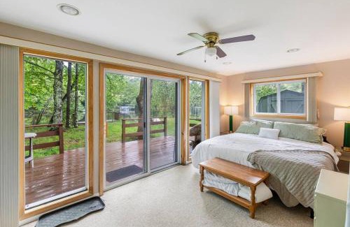 Ferndale House | Lakefront with Lots of Light and Private Dock Access