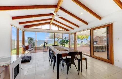 Mulwala House | Lakehouse 61