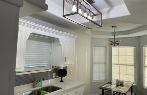 La Joya House | Lakehouse treasure