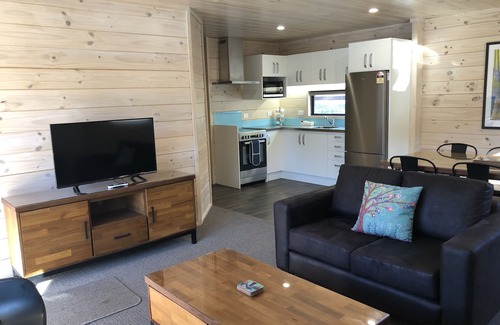 Lake Tekapo Hotel | Lakes Edge Holiday Park