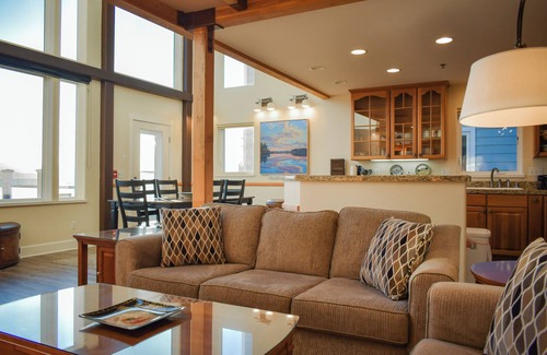 Homer Condo | Lakeshore Lodges