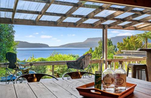 Lake Tarawera House | Lakeside Lookout - Lake Tarawera Holiday Home