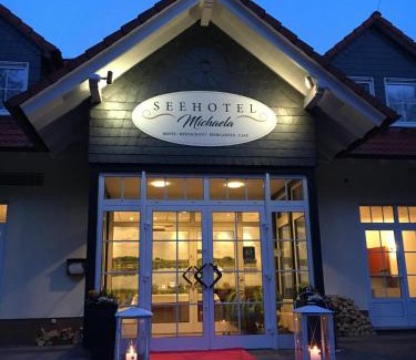 Antrifttal Hotel | Lakeside Resort Michaela