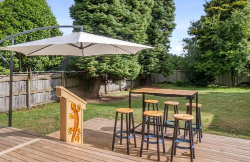 Mangakino House | Lakeside Treasure - Mangakino Holiday Home