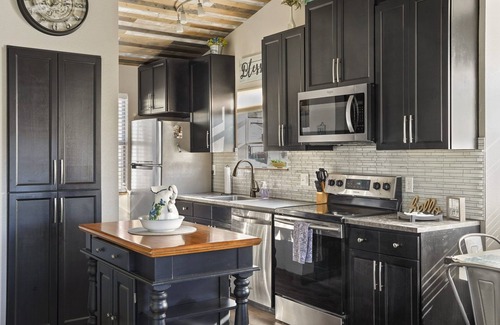 Indian Point Condo | Lakeview Condo | Pebble Beach + Big Deck Near SDC
