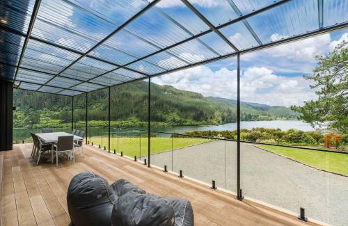 Whakamaru House | Lakeview Oasis - Lake Whakamaru Retreat