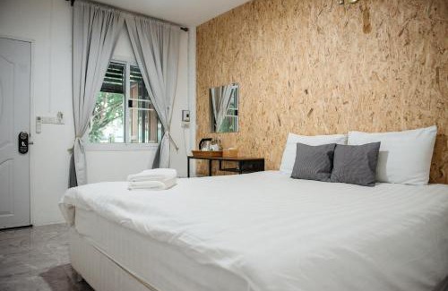 Suphan Buri Hotel | Lamoon Boutique Hotel