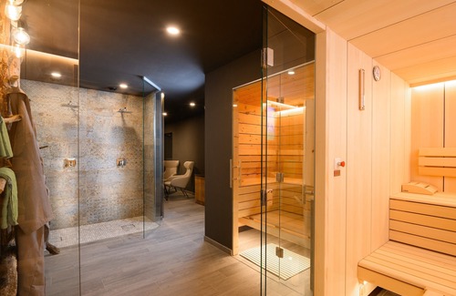 Sankt Martin am Tennengebirge House | Landhotel Anna