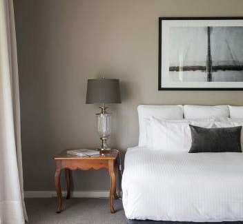 Red Hill Hotel | Lancemore Lindenderry Red Hill