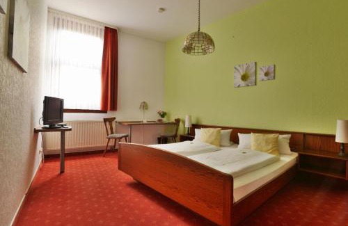 Eischleben Hotel | Landgasthof & Hotel KRONE Eischleben