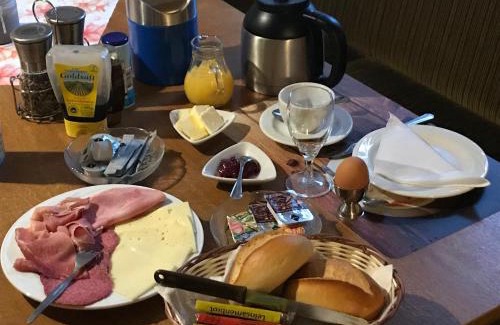 Spellen Hotel | Landgasthof Schänzer