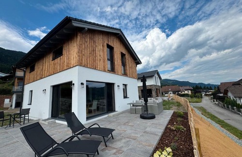 Bodensdorf House | Landhaus Almrausch