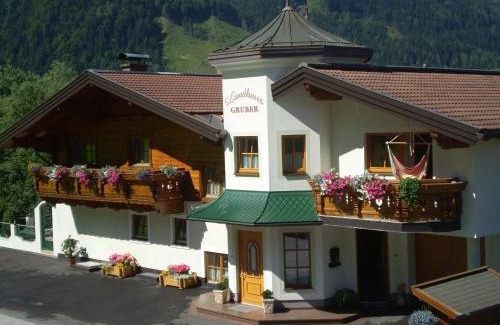 Alpendorf Apartment | Landhaus Gruber Winter