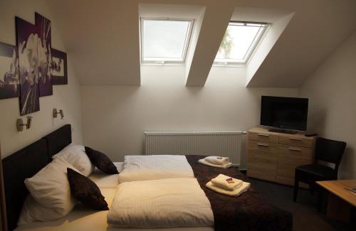 Wachow Hotel | Landhotel zum Baggernpuhl