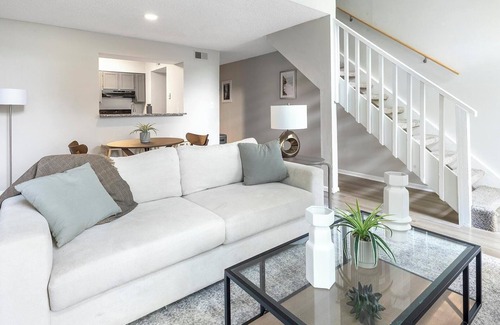 Cordova Apartment | Landing | Stunning 2BD, Gym, Game Room