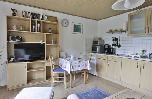 Kroepelin Apartment | Landurlaub- das Perfekte Feriendomizil Wartet Hier auf Sie!