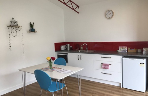 Port Campbell Apartment | Langleys Port Campbell Hobby Farm (free Wifi and Breakfast)