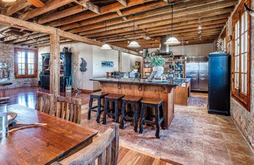 Central Oklahoma City Apartment | Large 4-Bed Stockyards Hideaway