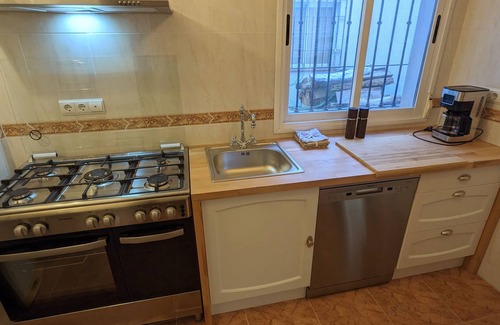 Pinos del Valle House | Large 6-bedroom vacation home near the coast, Granada and SierraNevada