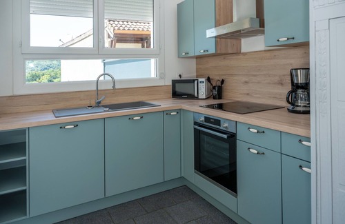 Saint-Vallier Apartment | Large 8-person duplex with mountain and Rhone views and outdoor parking.