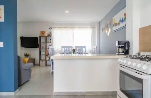 Queretaro Apartment | Large and warm Apartment-House WiFi, Family Friendly