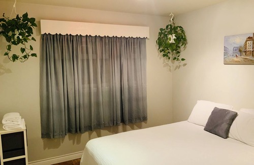 Seafair House | Large and Lovely Home with Private Entrance and Garden