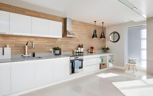 Spitalfields Apartment | Large Apartment By Liverpool Street Station