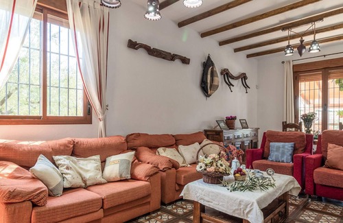 Cabra House | Large charming cottage with pool