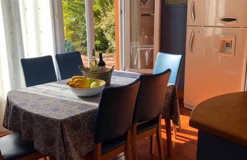 El Paso Villa | Large colonial style villa