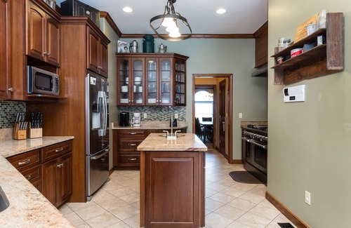 Berlin House | Large estate & cottage with private pool, firepits, & game room