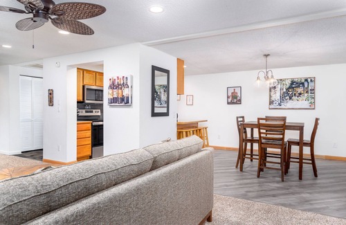 Valdez House | Large family friendly home with 2 kitchens, game room.