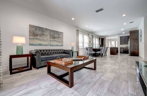 West Kissimmee House | Large Group Getaway Minutes from Disney Parks