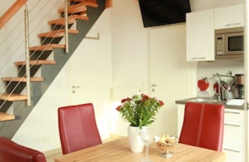 Boergerende-Rethwisch House | Large house with 3 apartments, sea view and garden