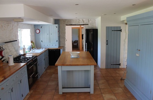 St Brides House | Large spacious Cottage in coastal location, sleeps up to 12 in 4 bedrooms