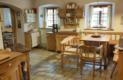 Sonntagberg Apartment | Large vacation home with natural garden in idyllic secluded location