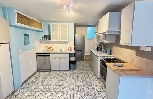 Amfreville House | Large villa la Vacancière 22p 7 mins drive from the beach