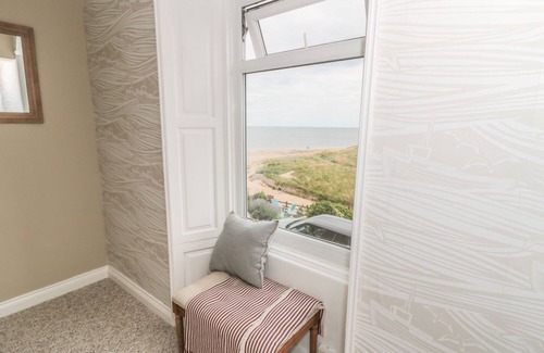 Marske-by-the-Sea Cottage | Larksbay View