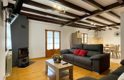 Etxalar House | Larrapil