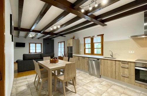 Etxalar House | Larrapil